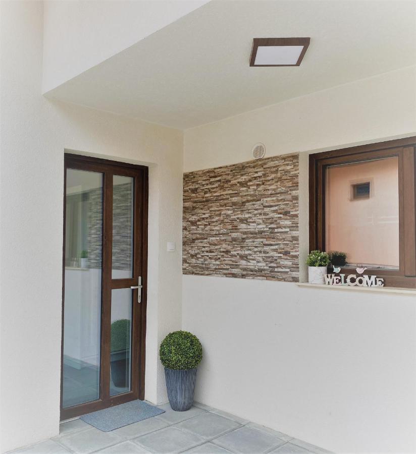 Fenyo Apartman House Ii. Odorheiu Secuiesc Exterior foto